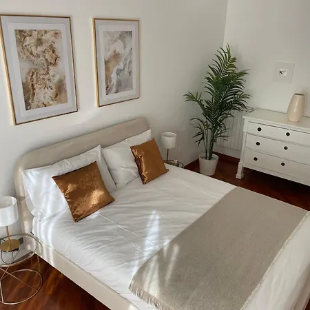Amazing Flat With Terrace Milaan