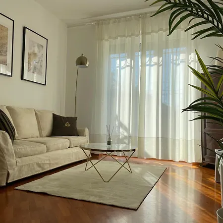 Amazing Flat With Terrace * Milaan
