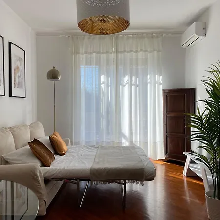 Amazing Flat With Terrace Milaan